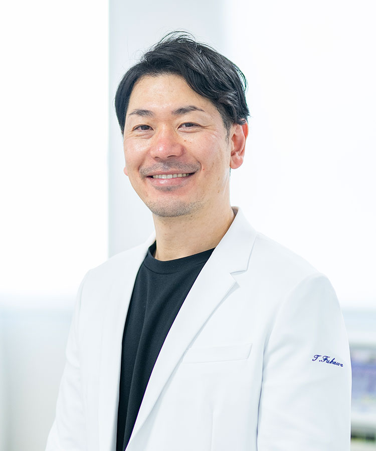 院長　府川泰輔